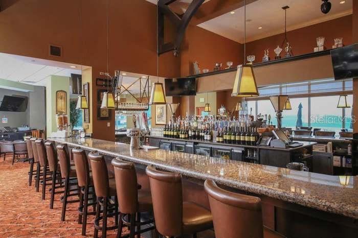 9611 CASTLE POINT DR #912, SARASOTA, FL, 34238
