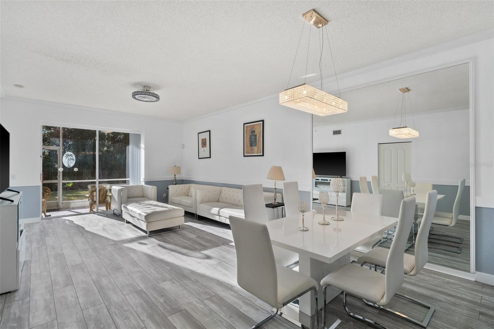 9611 CASTLE POINT DR #912, SARASOTA, FL, 34238
