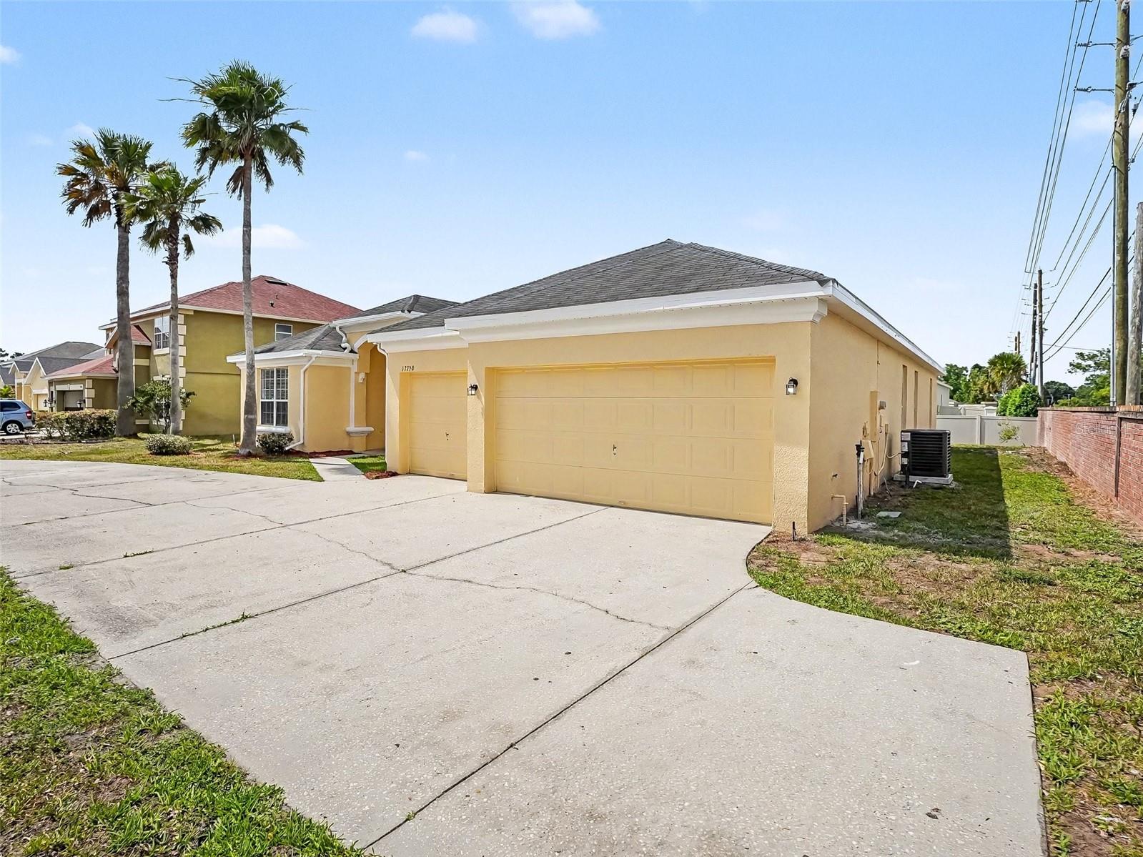 13750 OLD DOCK RD, ORLANDO, FL, 32828