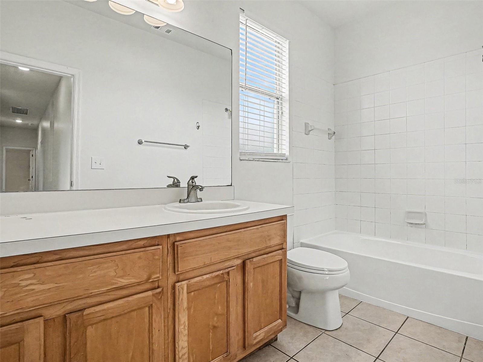 13750 OLD DOCK RD, ORLANDO, FL, 32828