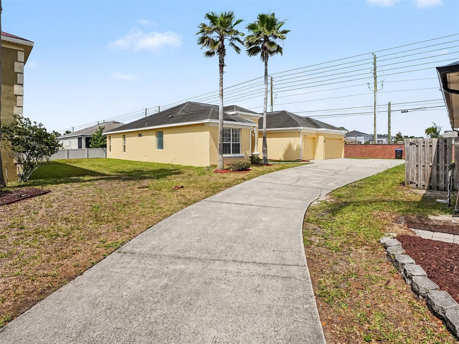 13750 OLD DOCK RD, ORLANDO, FL, 32828