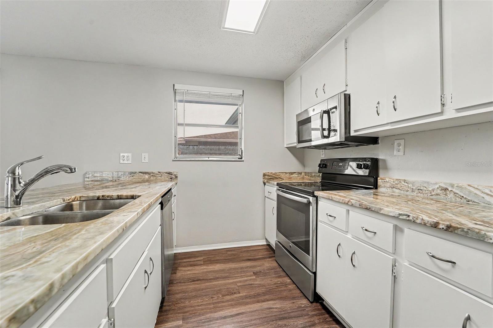 10111 GARDENIA LN, PORT RICHEY, FL, 34668