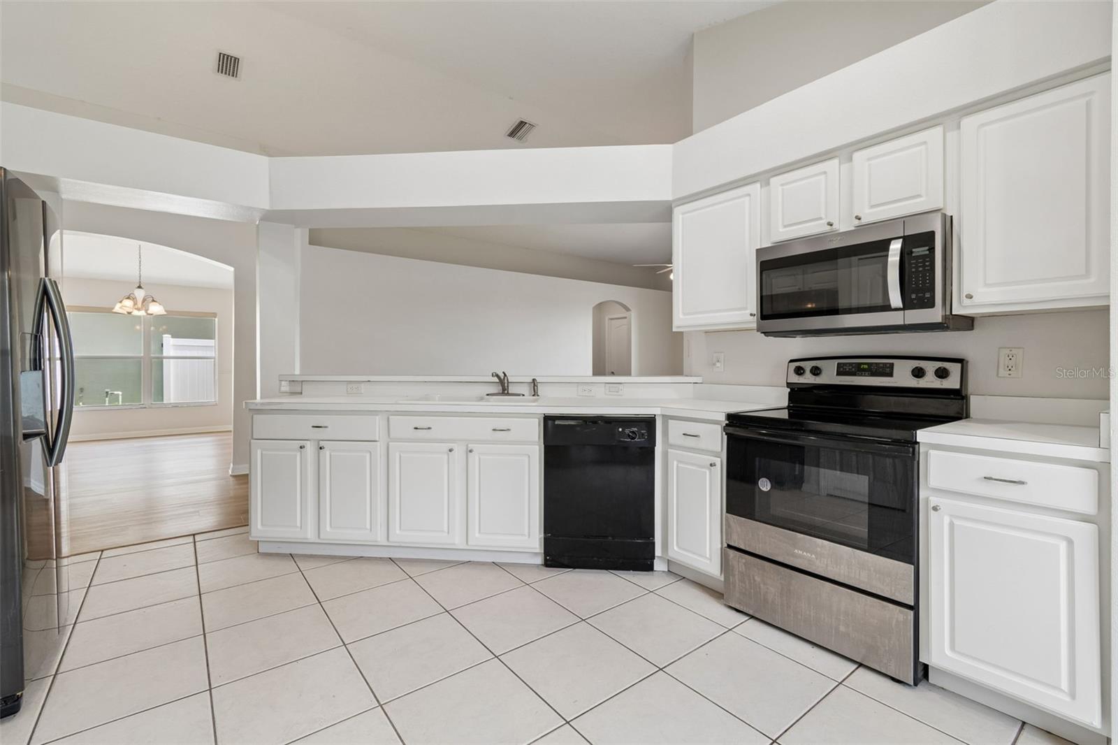 2222 ROANOKE SPRINGS DR, RUSKIN, FL, 33570