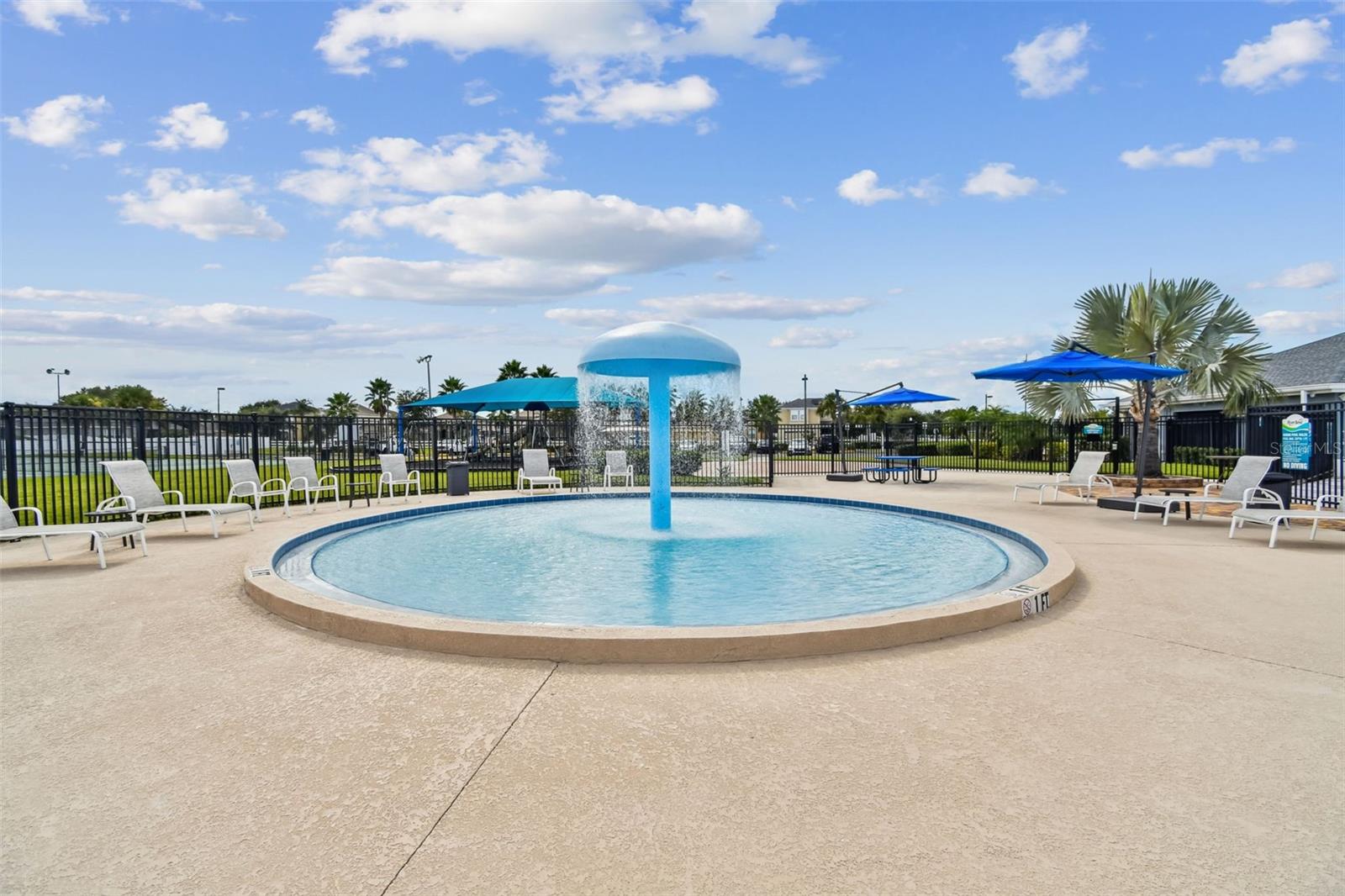 2222 ROANOKE SPRINGS DR, RUSKIN, FL, 33570