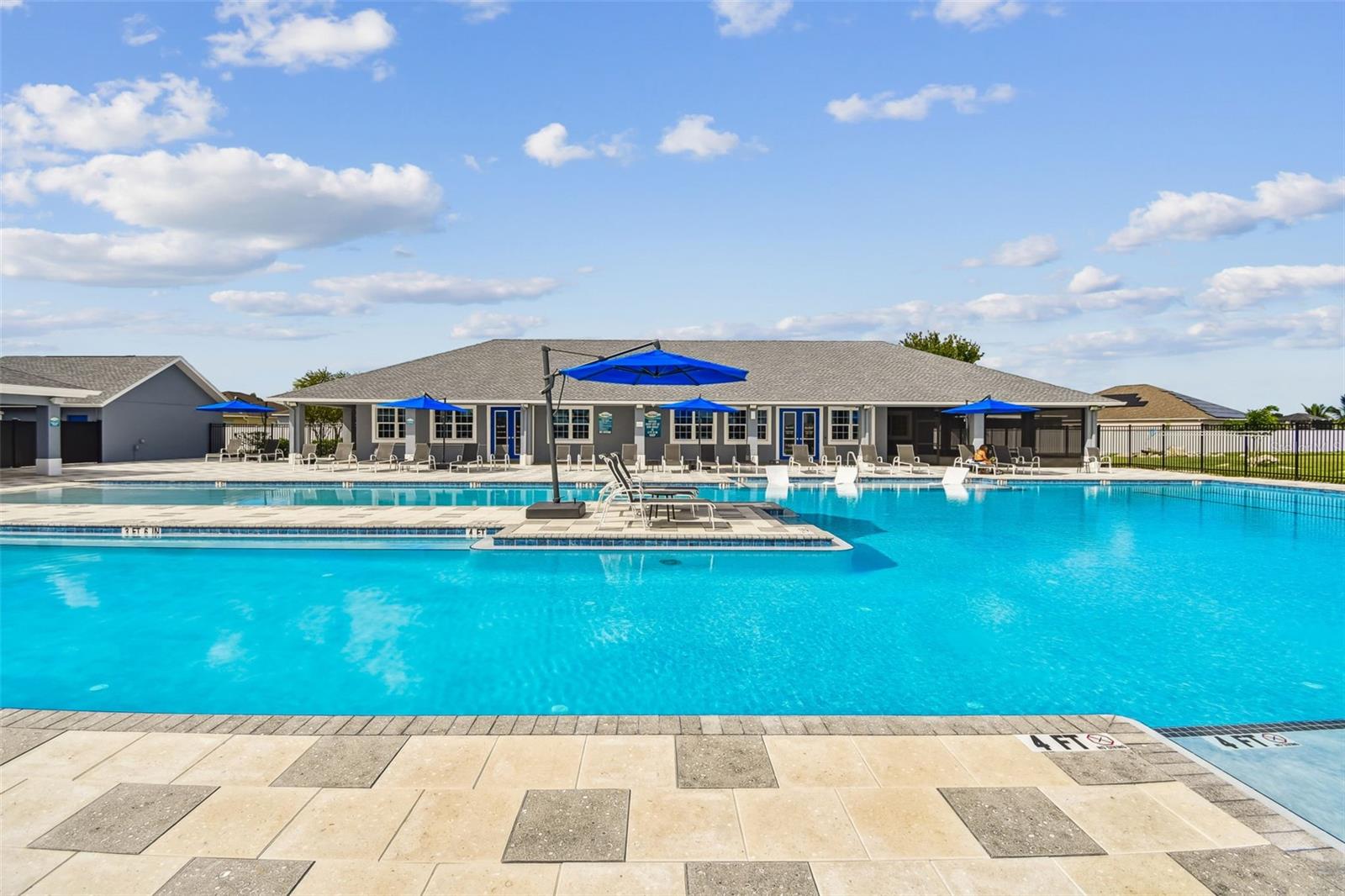 2222 ROANOKE SPRINGS DR, RUSKIN, FL, 33570