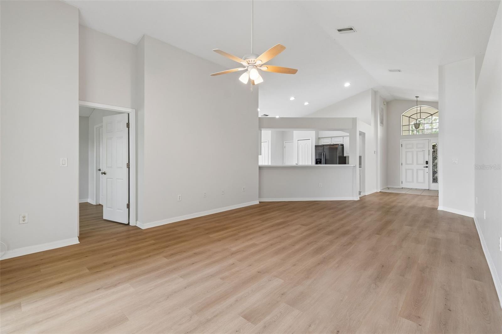 2222 ROANOKE SPRINGS DR, RUSKIN, FL, 33570
