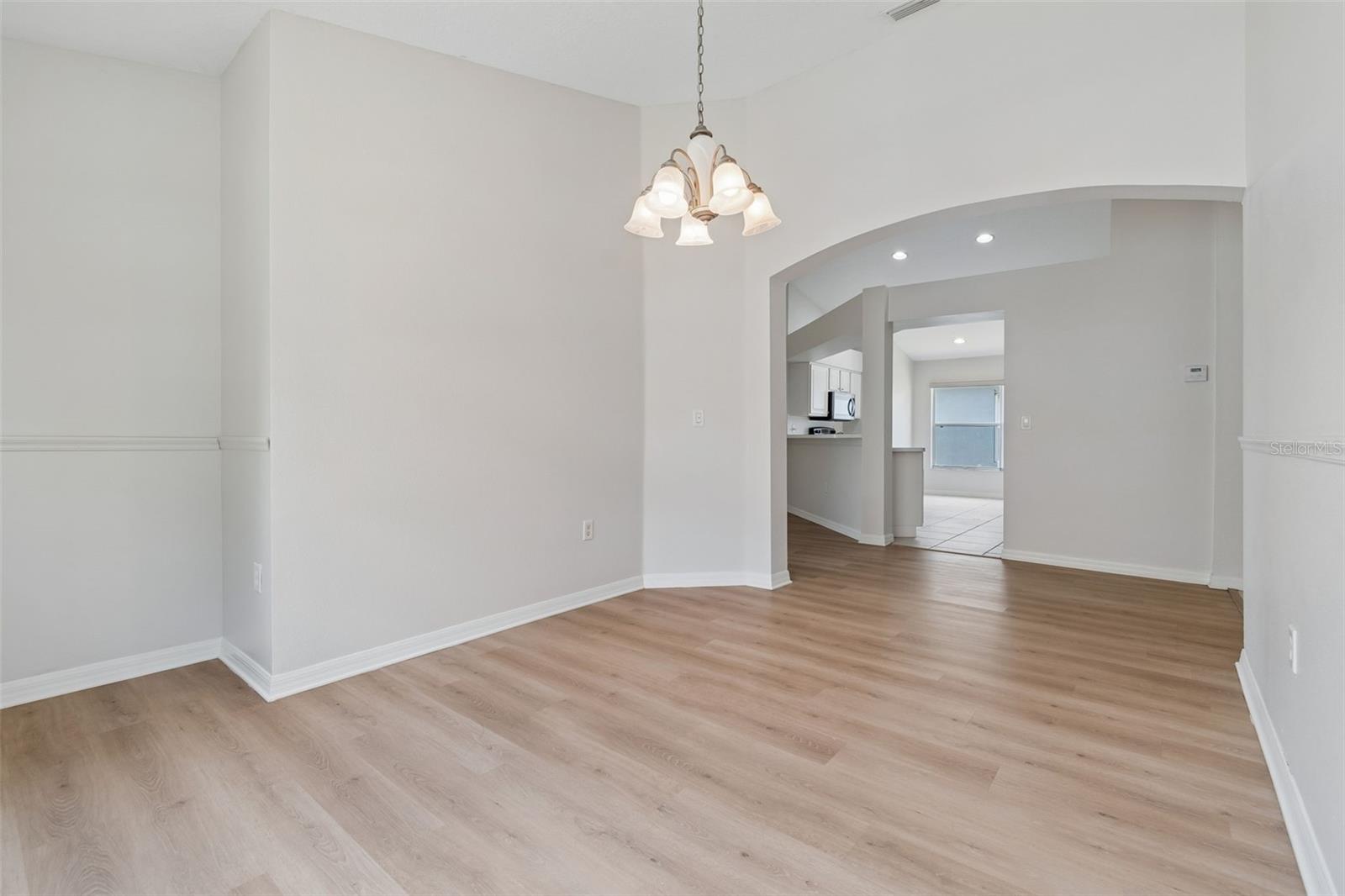 2222 ROANOKE SPRINGS DR, RUSKIN, FL, 33570