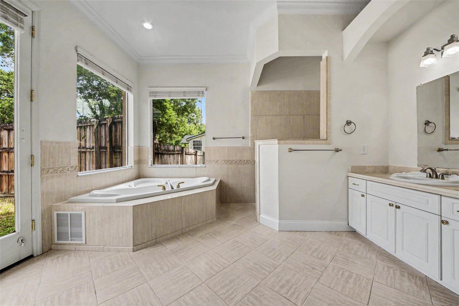 3020 N TANNER RD, ORLANDO, FL, 32826