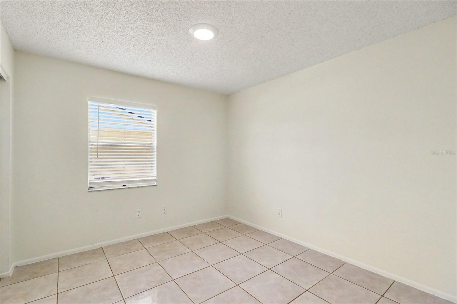 136 W CEDARWOOD CIR, KISSIMMEE, FL, 34743