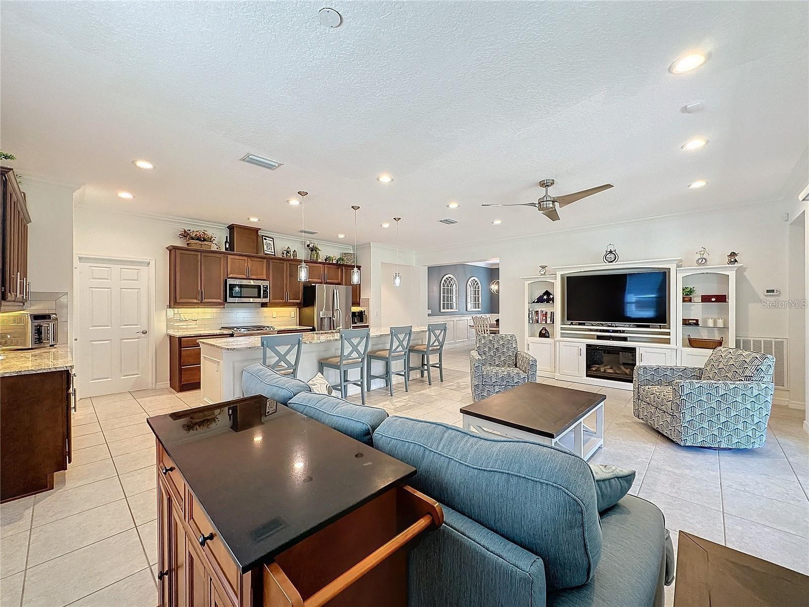 209 SILVER MAPLE RD, GROVELAND, FL, 34736