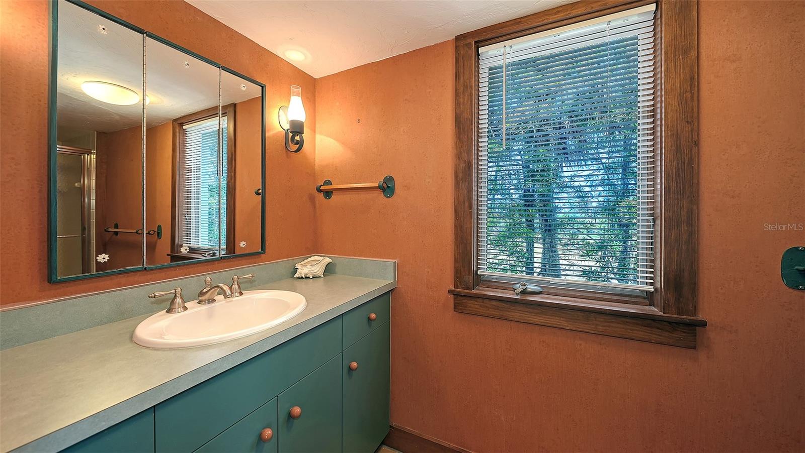 156 EMERSON DR, SARASOTA, FL, 34236