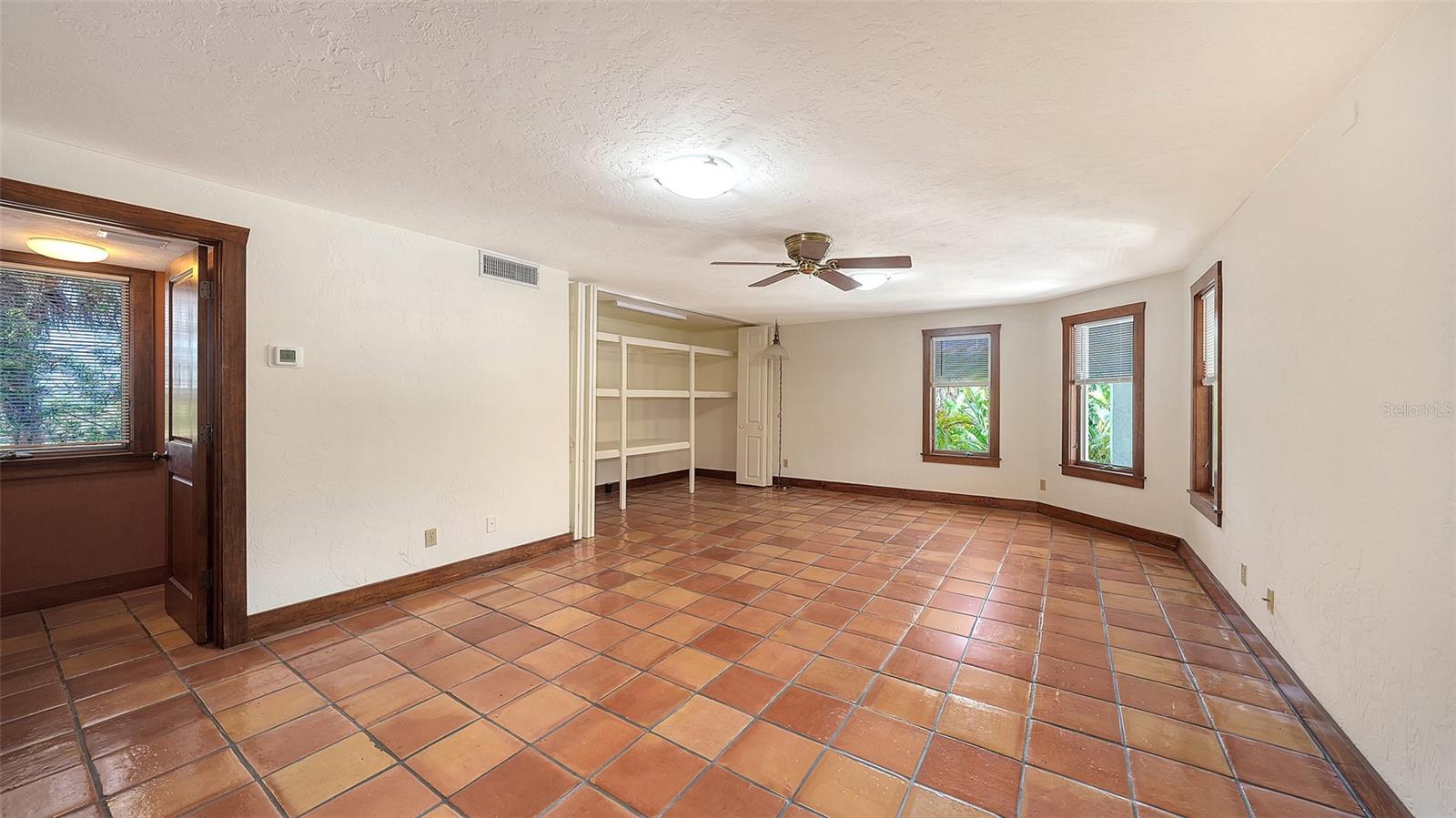 156 EMERSON DR, SARASOTA, FL, 34236
