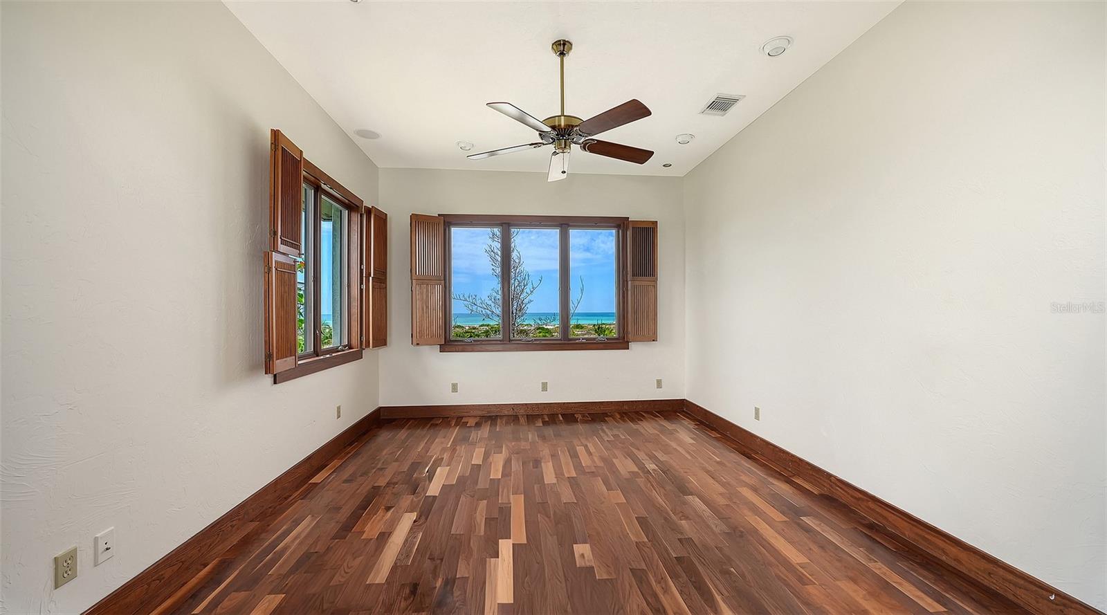 156 EMERSON DR, SARASOTA, FL, 34236