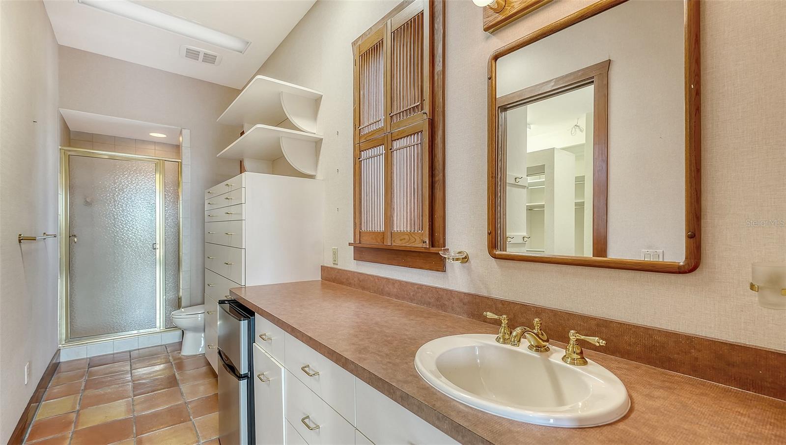 156 EMERSON DR, SARASOTA, FL, 34236