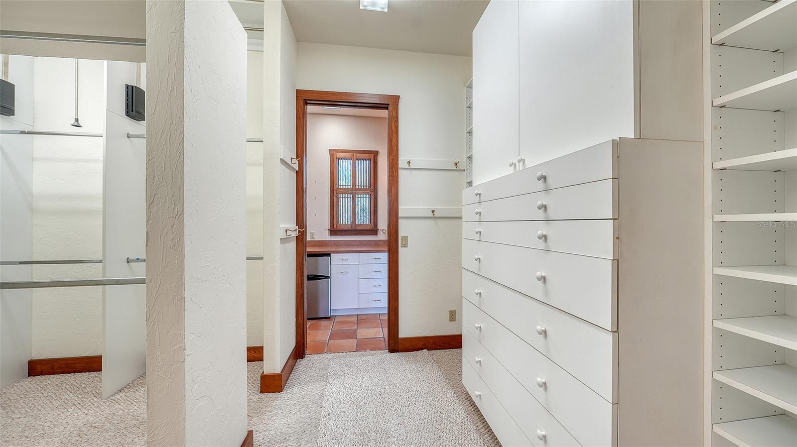 156 EMERSON DR, SARASOTA, FL, 34236