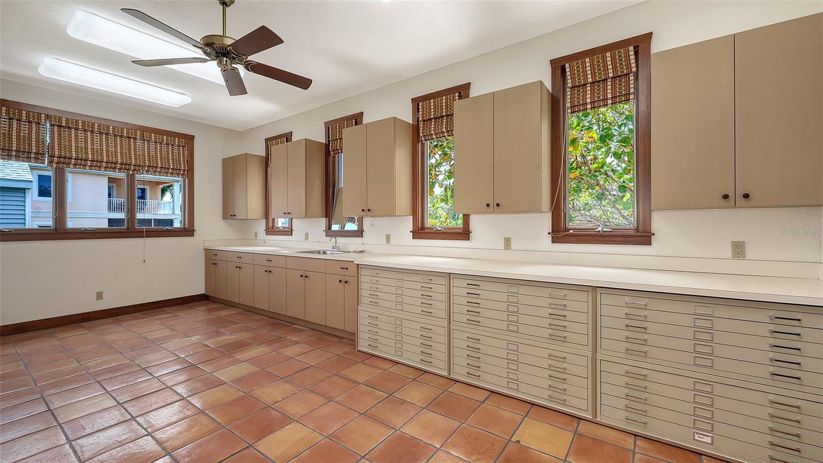 156 EMERSON DR, SARASOTA, FL, 34236