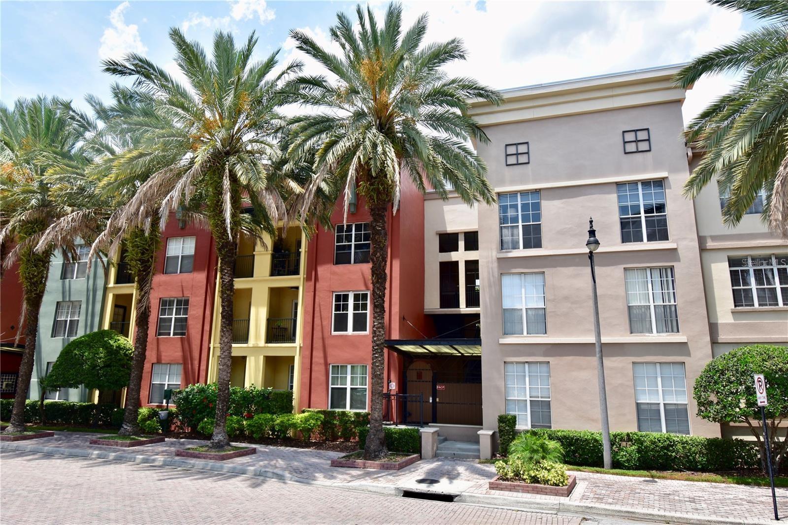 2402 W AZEELE ST #417, TAMPA, FL, 33609