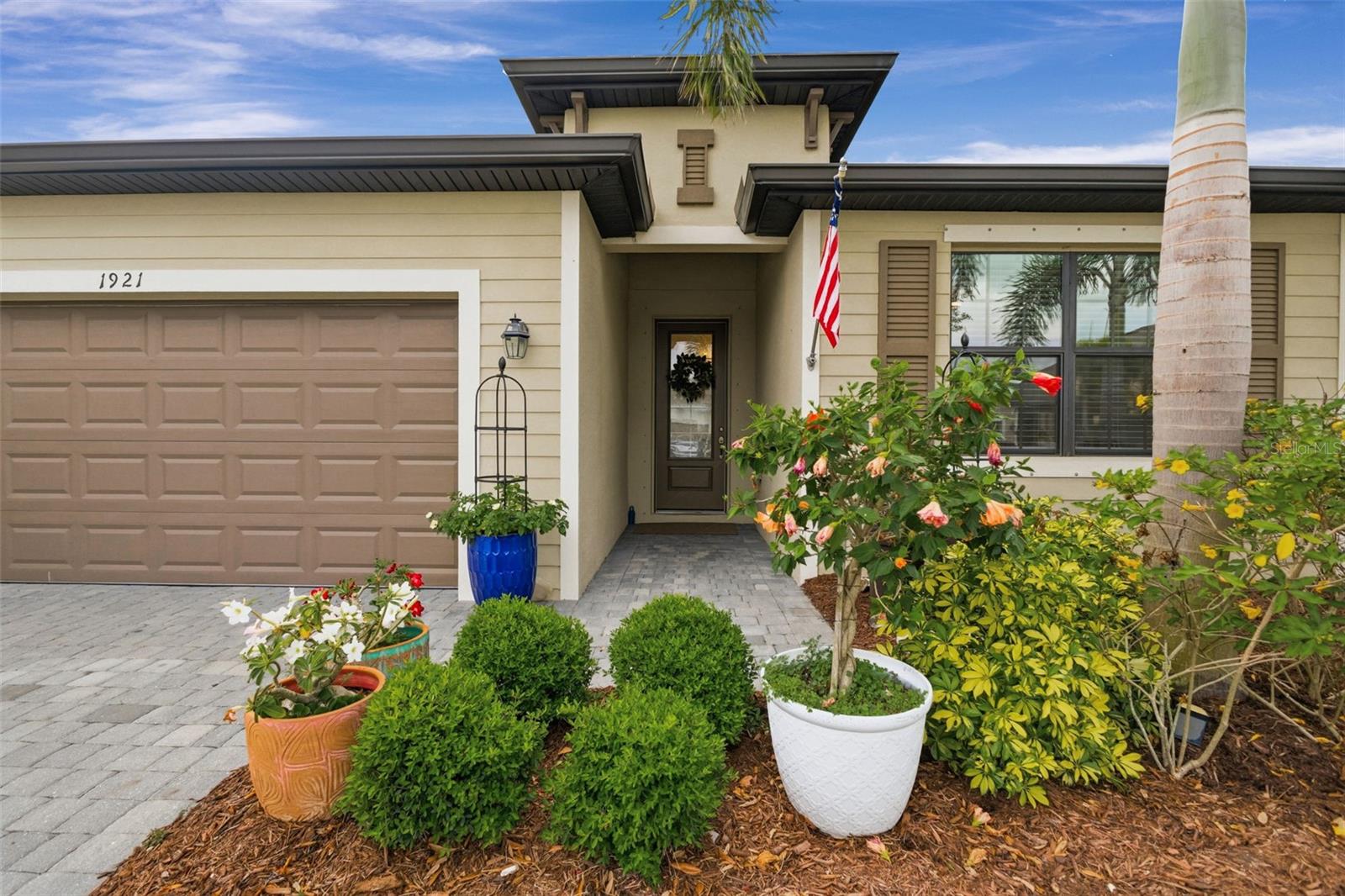 1921 E ISLES RD, PORT CHARLOTTE, FL, 33953