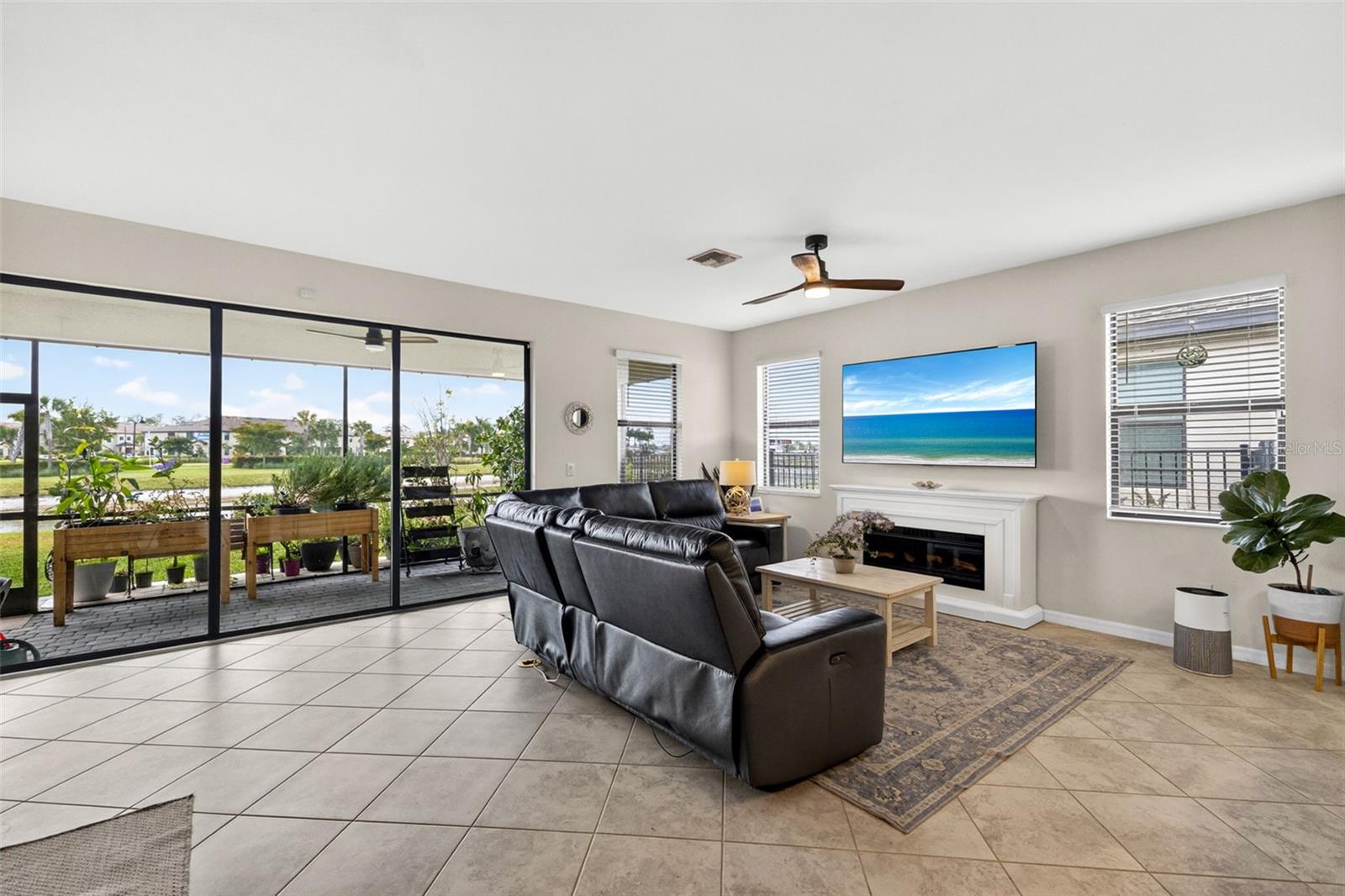 1921 E ISLES RD, PORT CHARLOTTE, FL, 33953