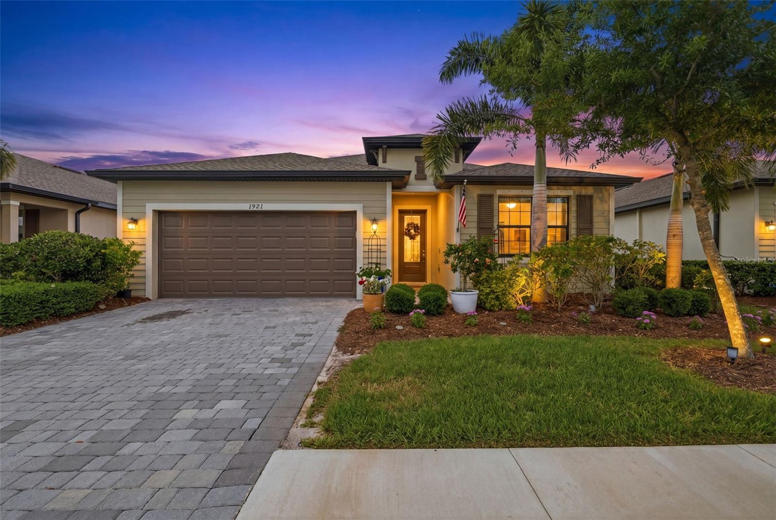 1921 E ISLES RD, PORT CHARLOTTE, FL, 33953