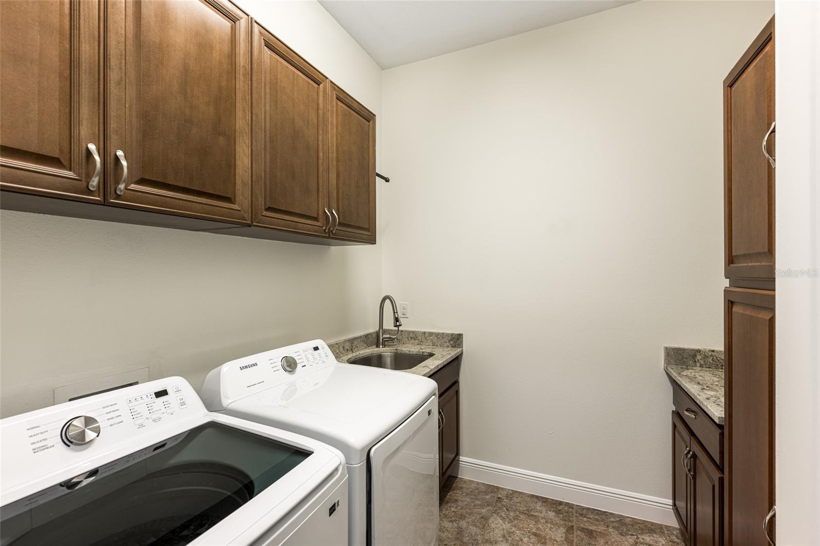 4703 TOBERMORY WAY, BRADENTON, FL, 34211