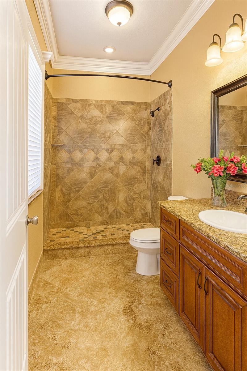 135 TINA ISLAND DR, OSPREY, FL, 34229
