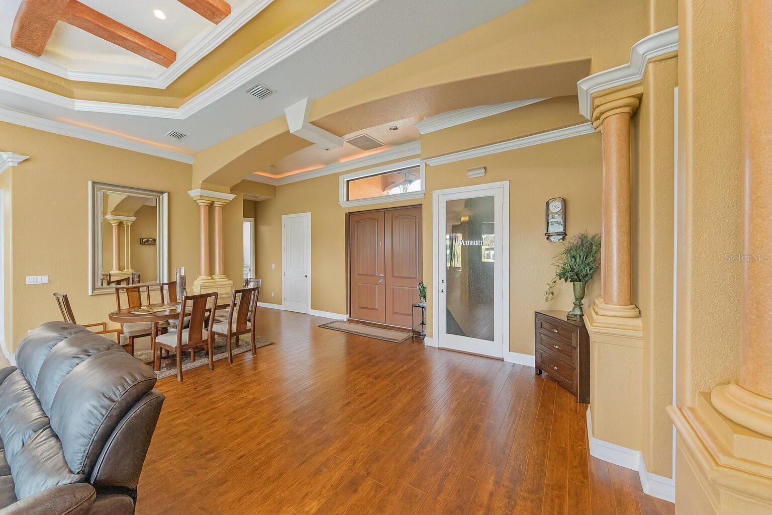 135 TINA ISLAND DR, OSPREY, FL, 34229