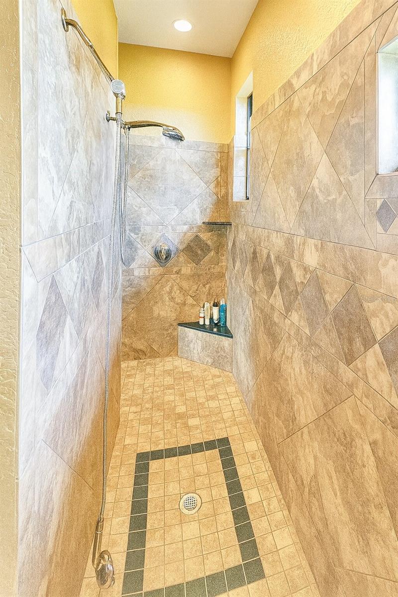 135 TINA ISLAND DR, OSPREY, FL, 34229
