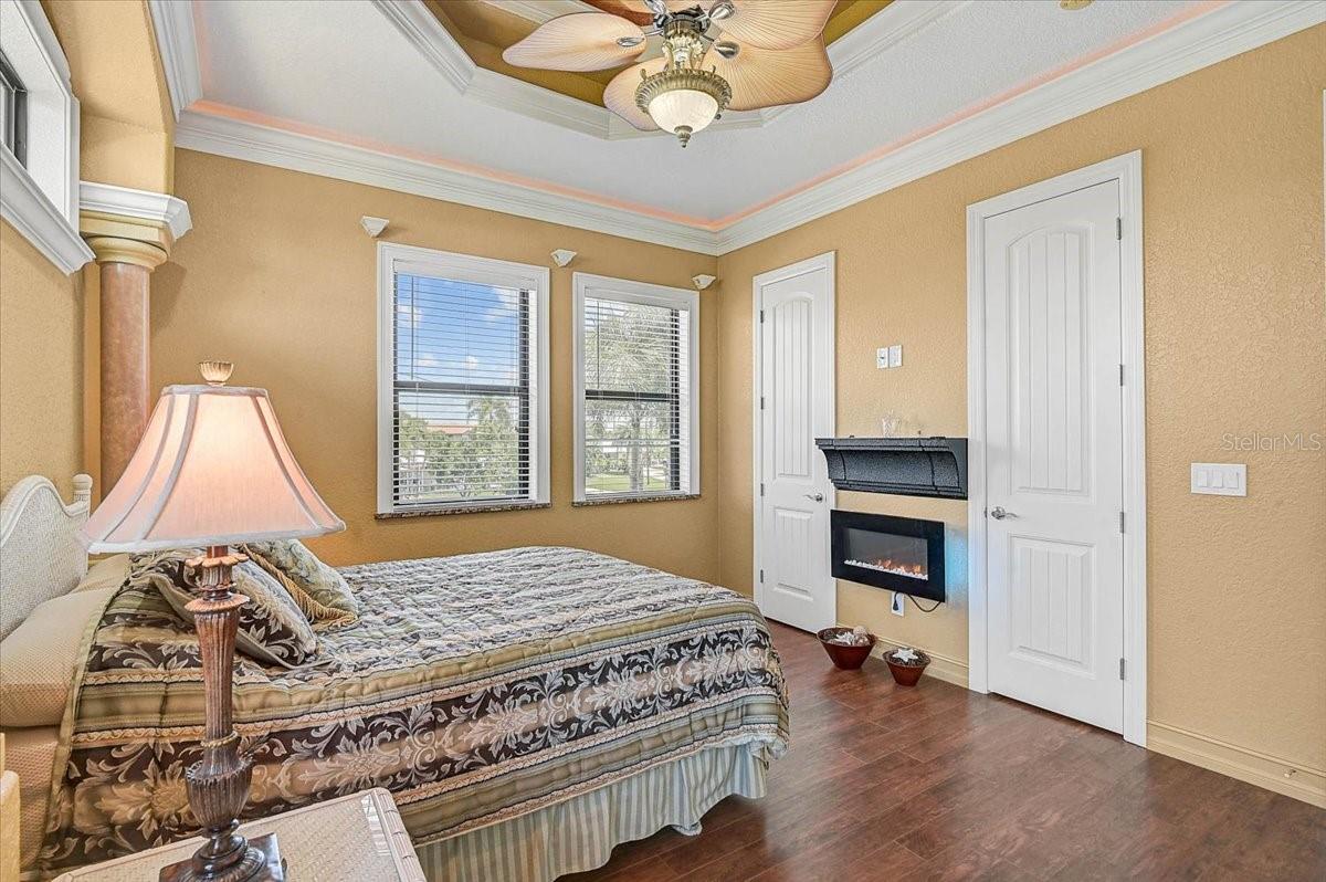135 TINA ISLAND DR, OSPREY, FL, 34229