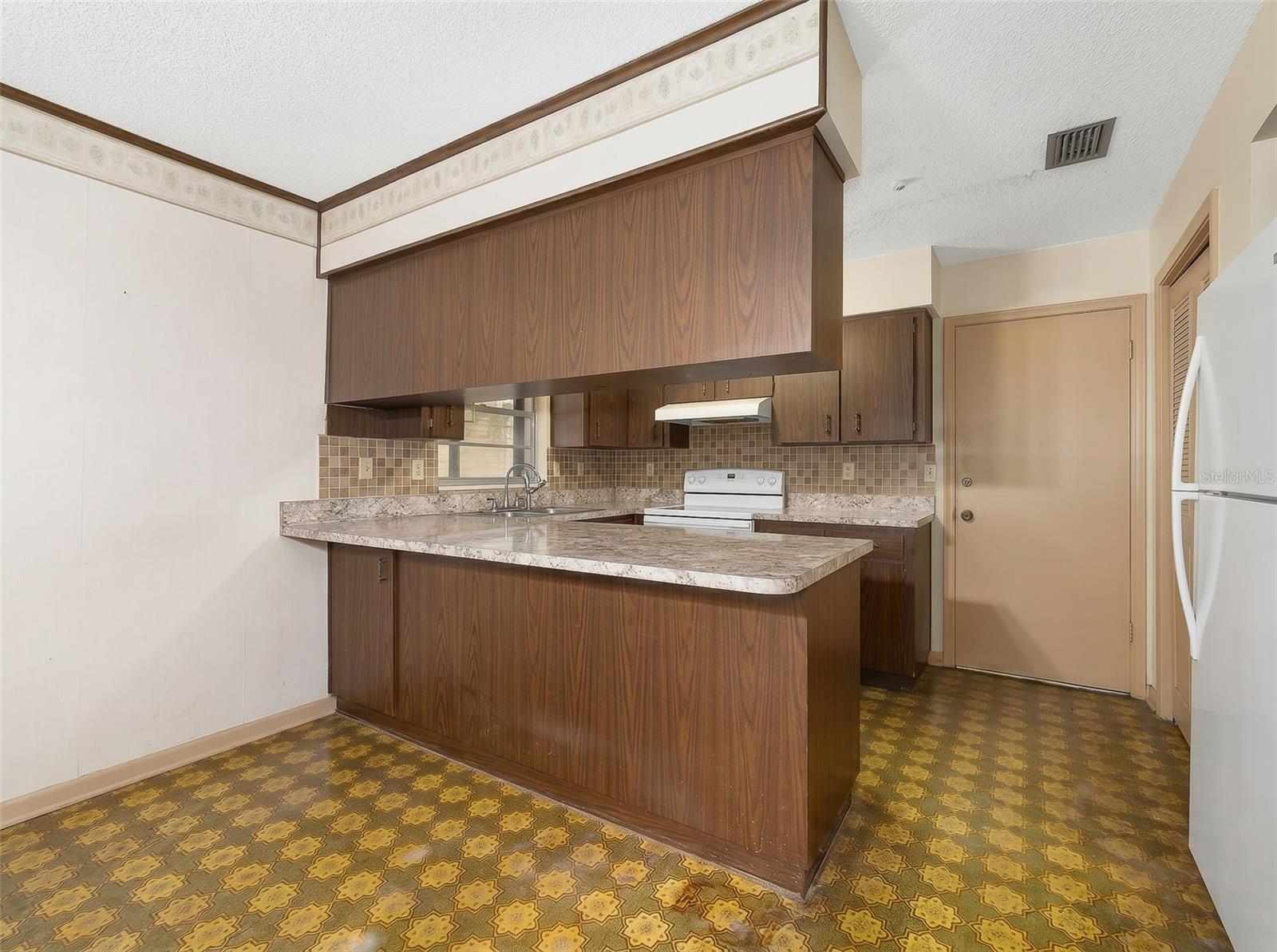 2416 NW 55TH BLVD, GAINESVILLE, FL, 32653