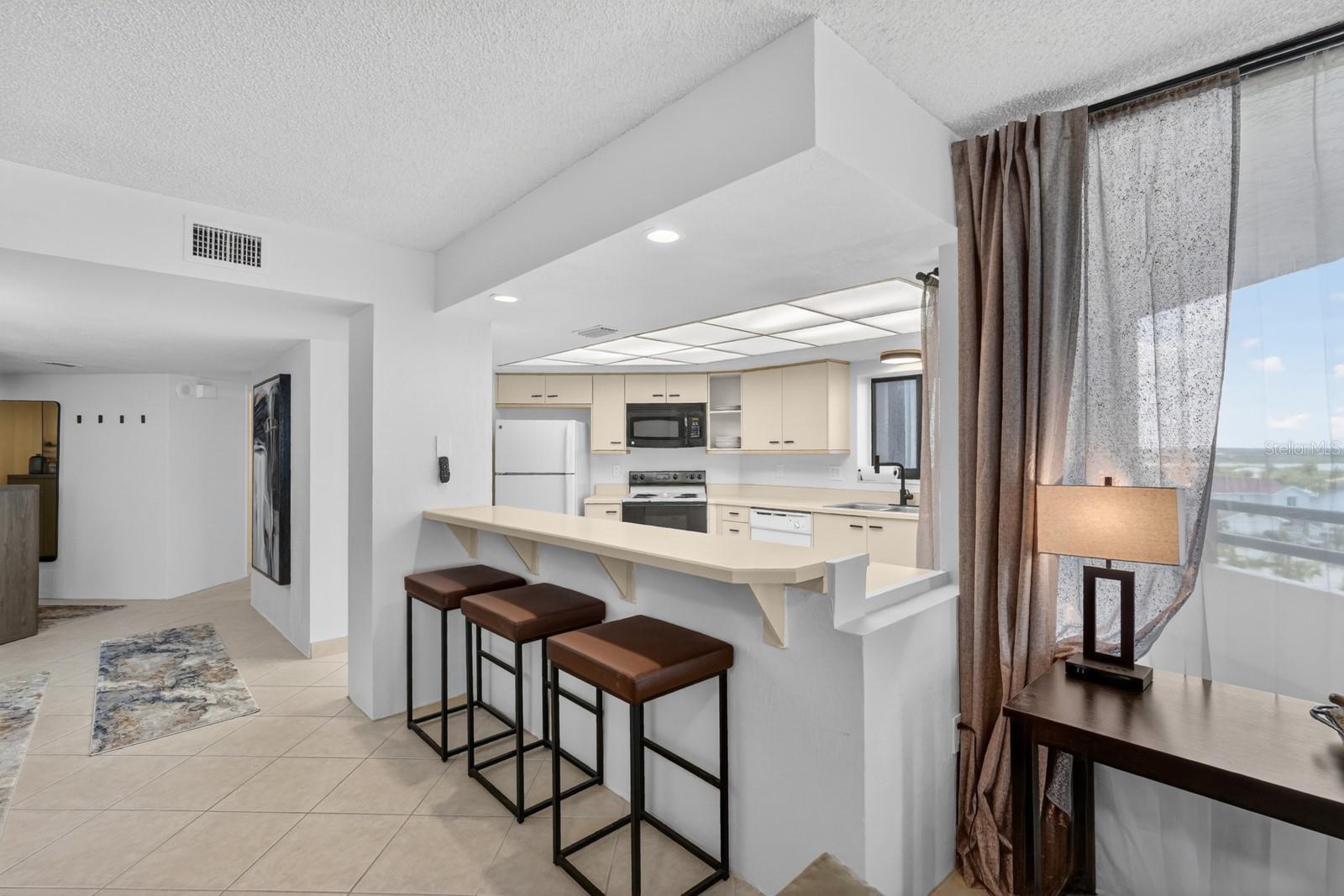 SEYCHELLES CONDO, DAYTONA BEACH, FL, 32118