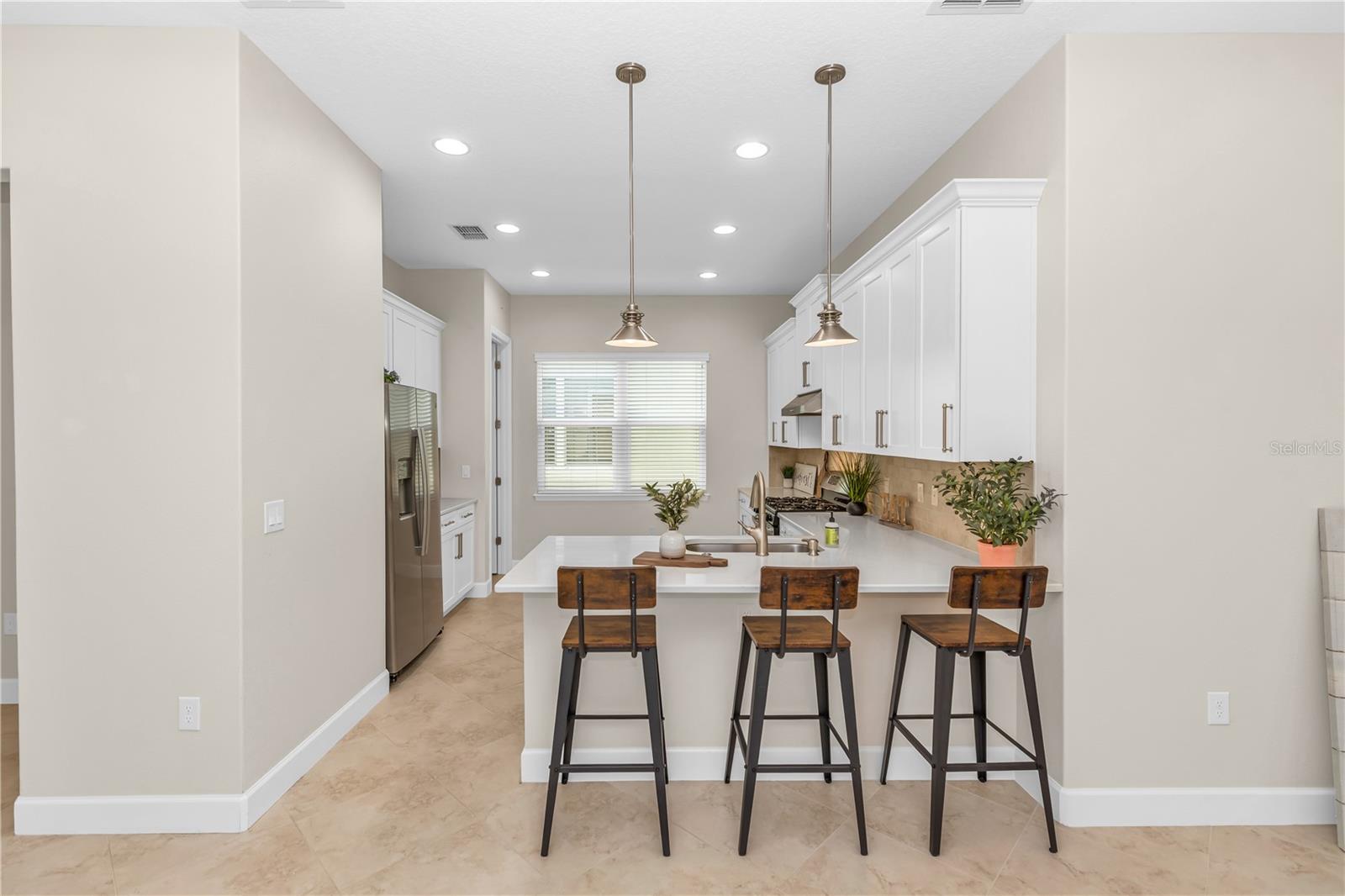 1682 VICTORIA GARDENS DR, DELAND, FL, 32724