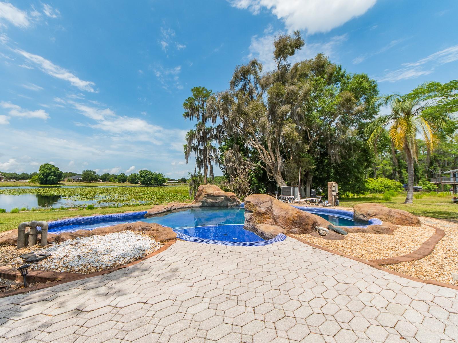 17520 BOY SCOUT RD, ODESSA, FL, 33556