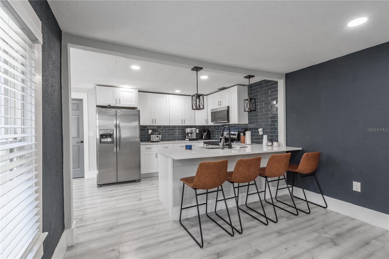 806 E HAMILTON AVE, TAMPA, FL, 33604