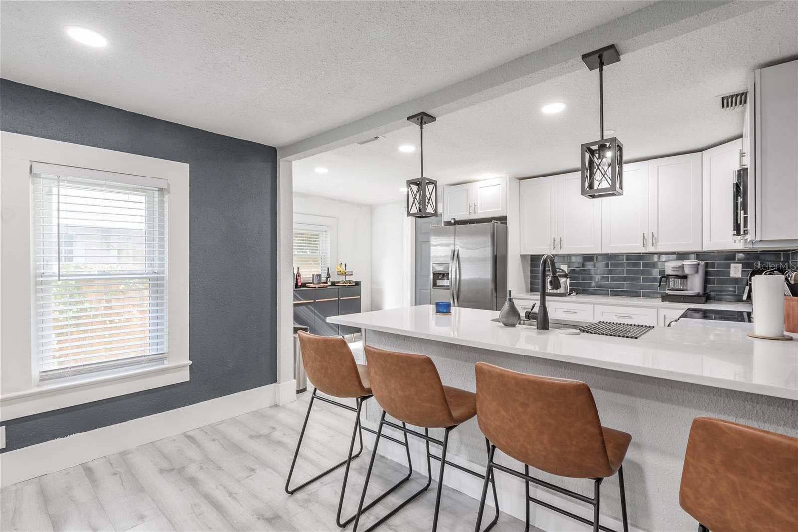 806 E HAMILTON AVE, TAMPA, FL, 33604