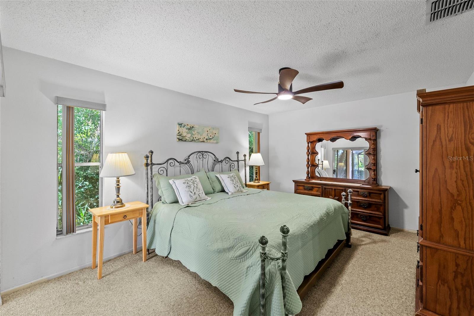 8601 TWIN FARMS PL, TAMPA, FL, 33635