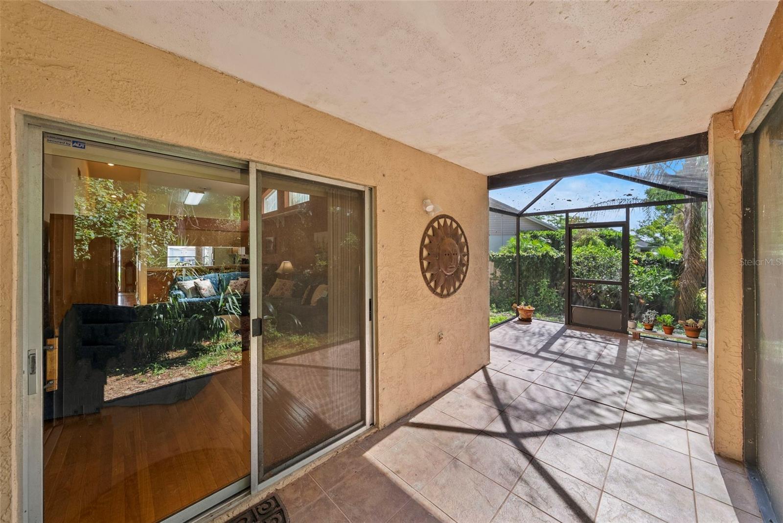 8601 TWIN FARMS PL, TAMPA, FL, 33635