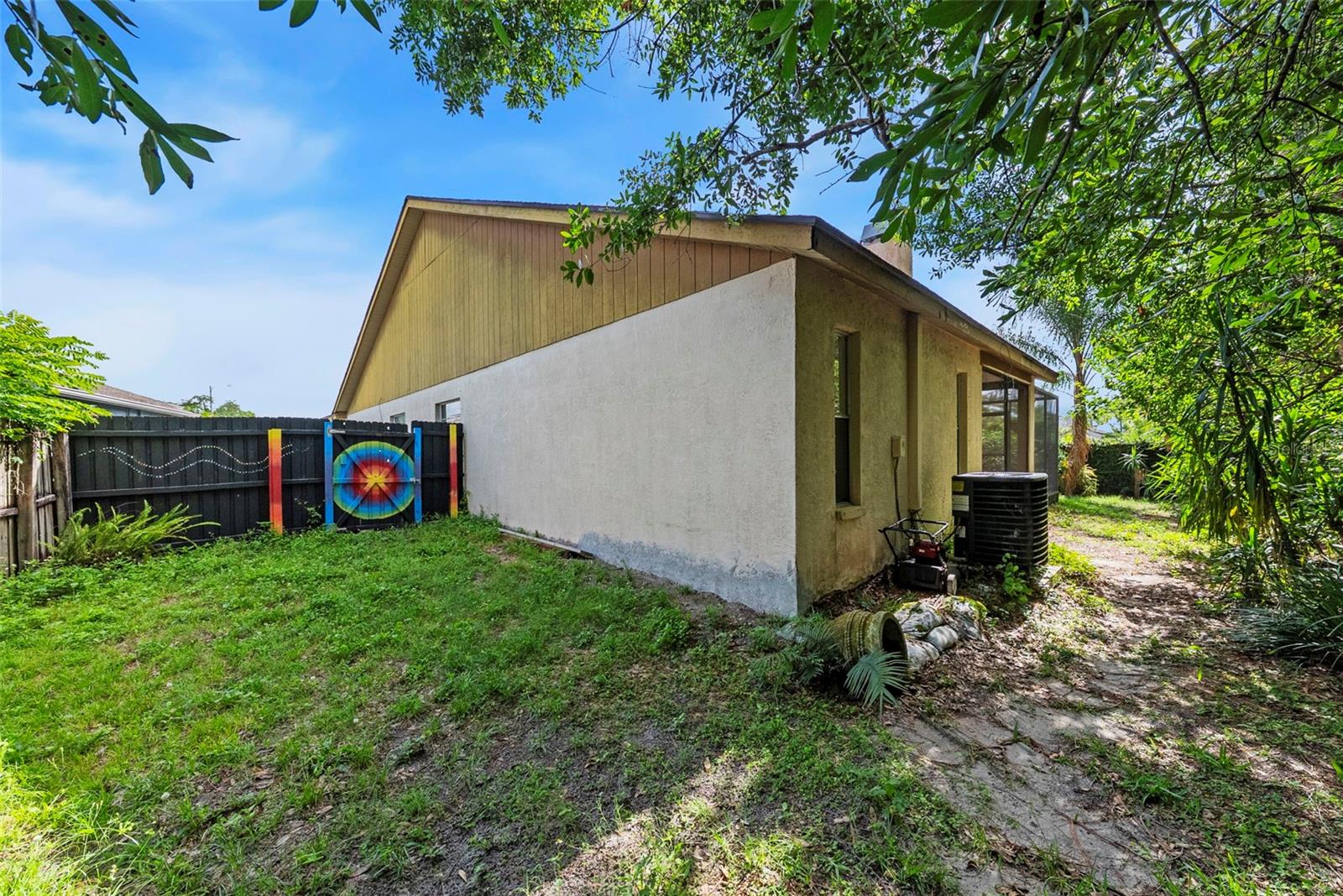 8601 TWIN FARMS PL, TAMPA, FL, 33635