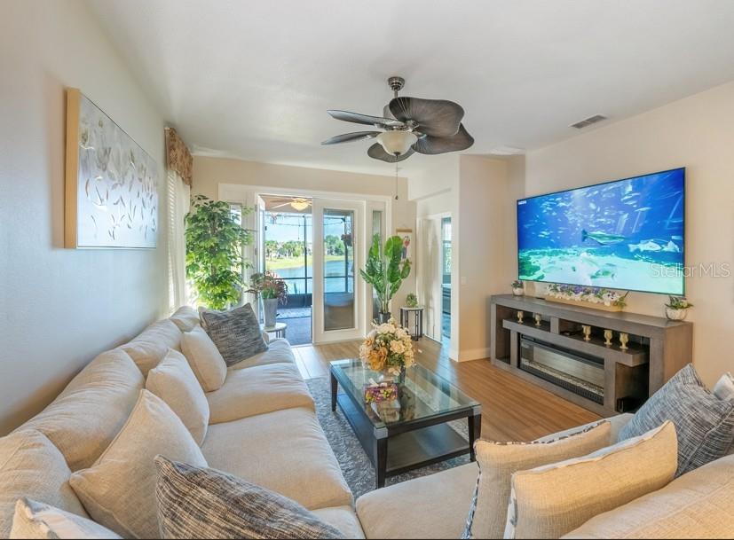 2459 PALM TREE DR, KISSIMMEE, FL, 34759