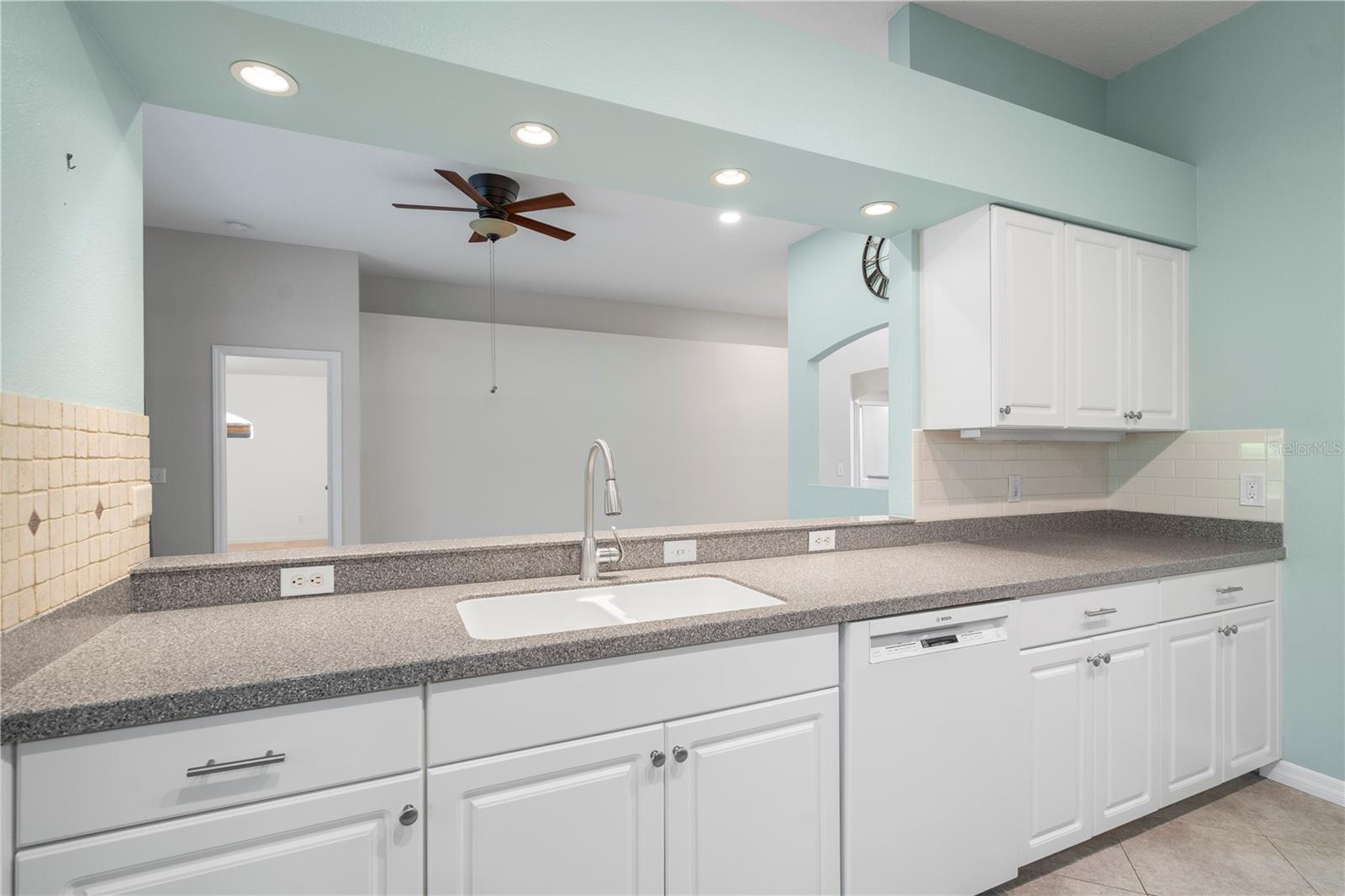 7105 BUCKS FORD DR, RIVERVIEW, FL, 33578