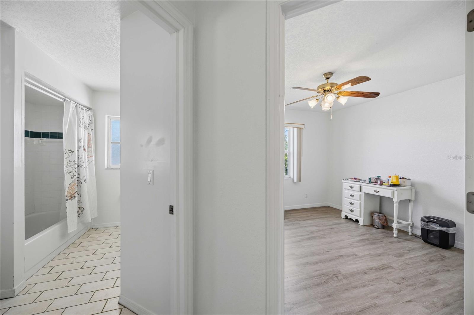 23530 CLAY AVE, PORT CHARLOTTE, FL, 33954