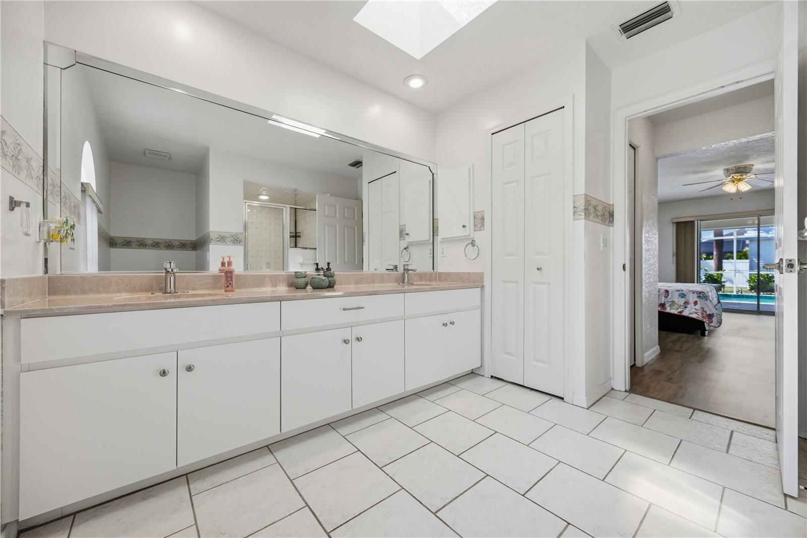 23530 CLAY AVE, PORT CHARLOTTE, FL, 33954
