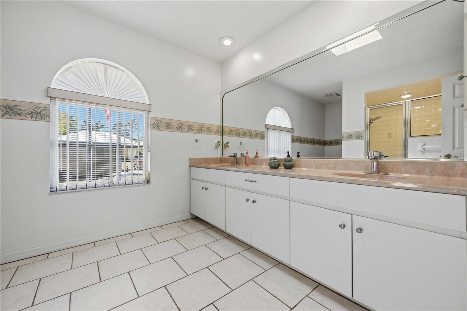 23530 CLAY AVE, PORT CHARLOTTE, FL, 33954