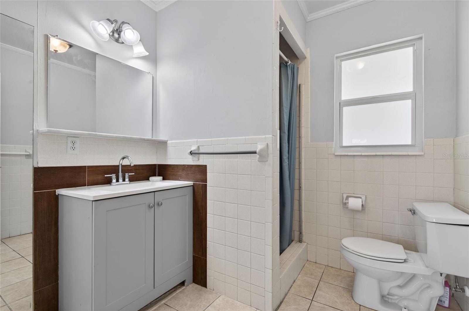 106 W NORTH BRANCH RD, RUSKIN, FL, 33570