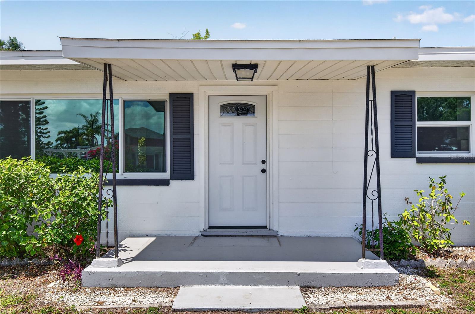 106 W NORTH BRANCH RD, RUSKIN, FL, 33570