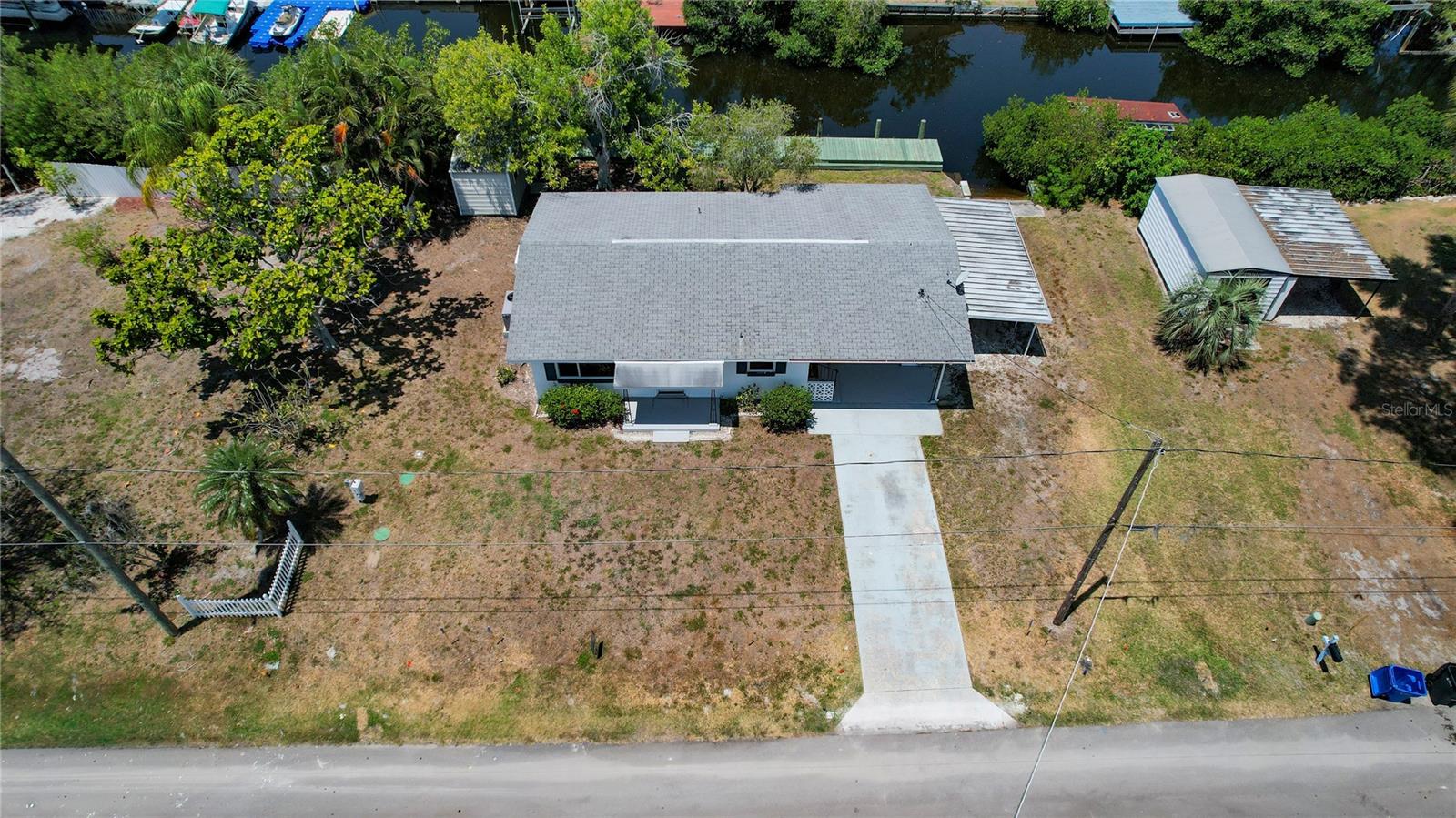 106 W NORTH BRANCH RD, RUSKIN, FL, 33570