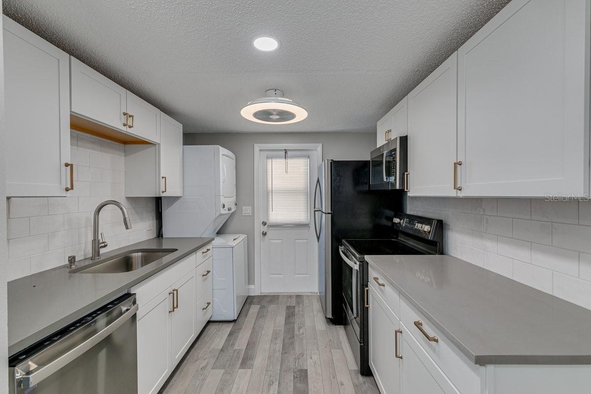 13496 W RENA DR, LARGO, FL, 33771