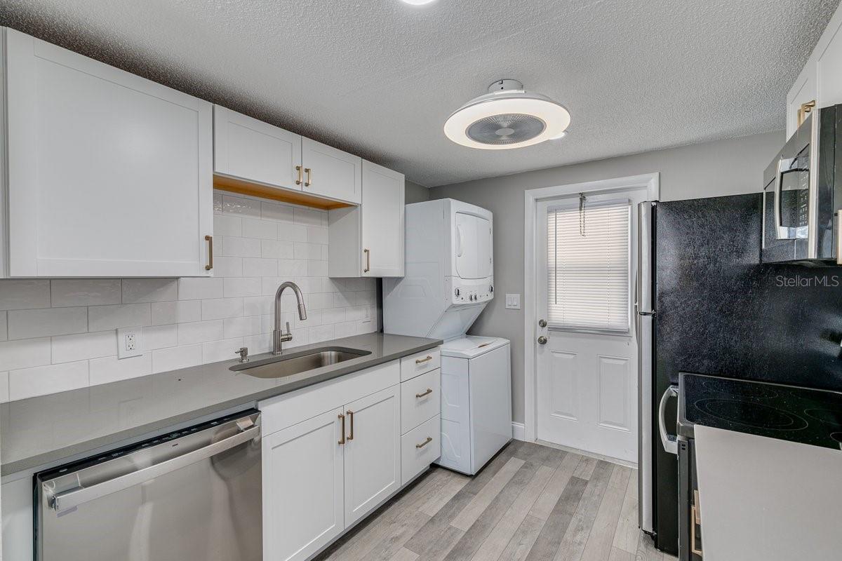 13496 W RENA DR, LARGO, FL, 33771