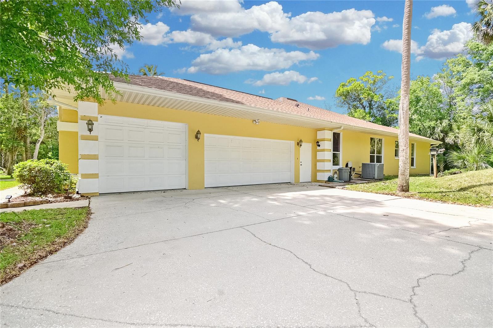 1711 HIDEAWAY FOREST TRL, NEW SMYRNA BEACH, FL, 32168