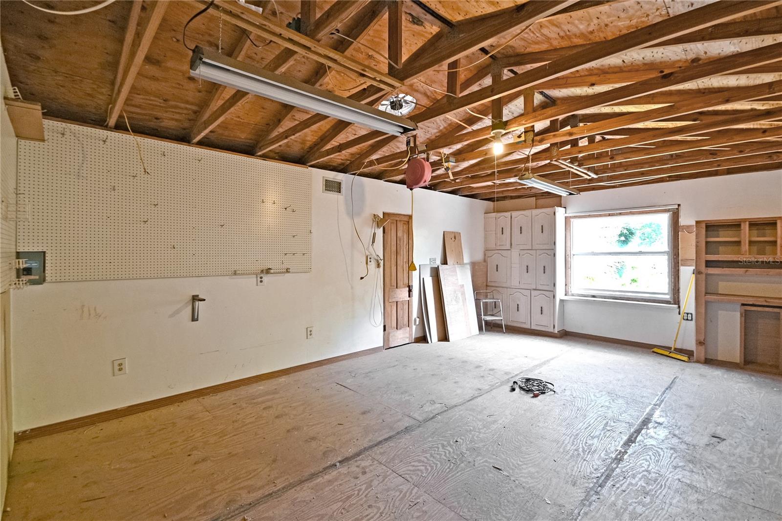 1711 HIDEAWAY FOREST TRL, NEW SMYRNA BEACH, FL, 32168